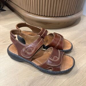 Josef Seibel Debra 02 Womens Sandals
Brandy Shoes EU 40